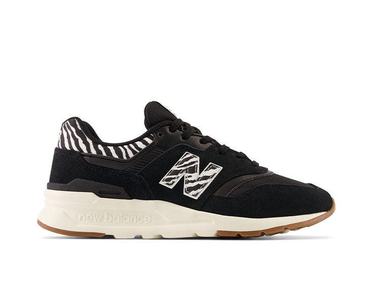 New balance negras con aniñal print hotsell