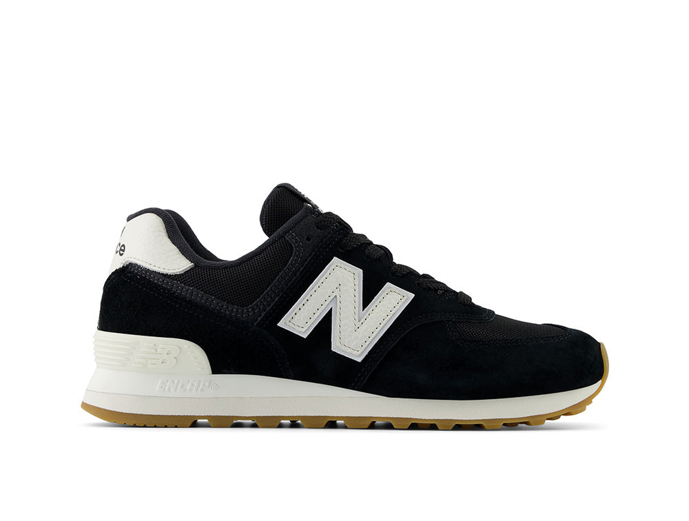 Zapatilla New Balance 574 Hombre Negro -Blanco - Suela Gum