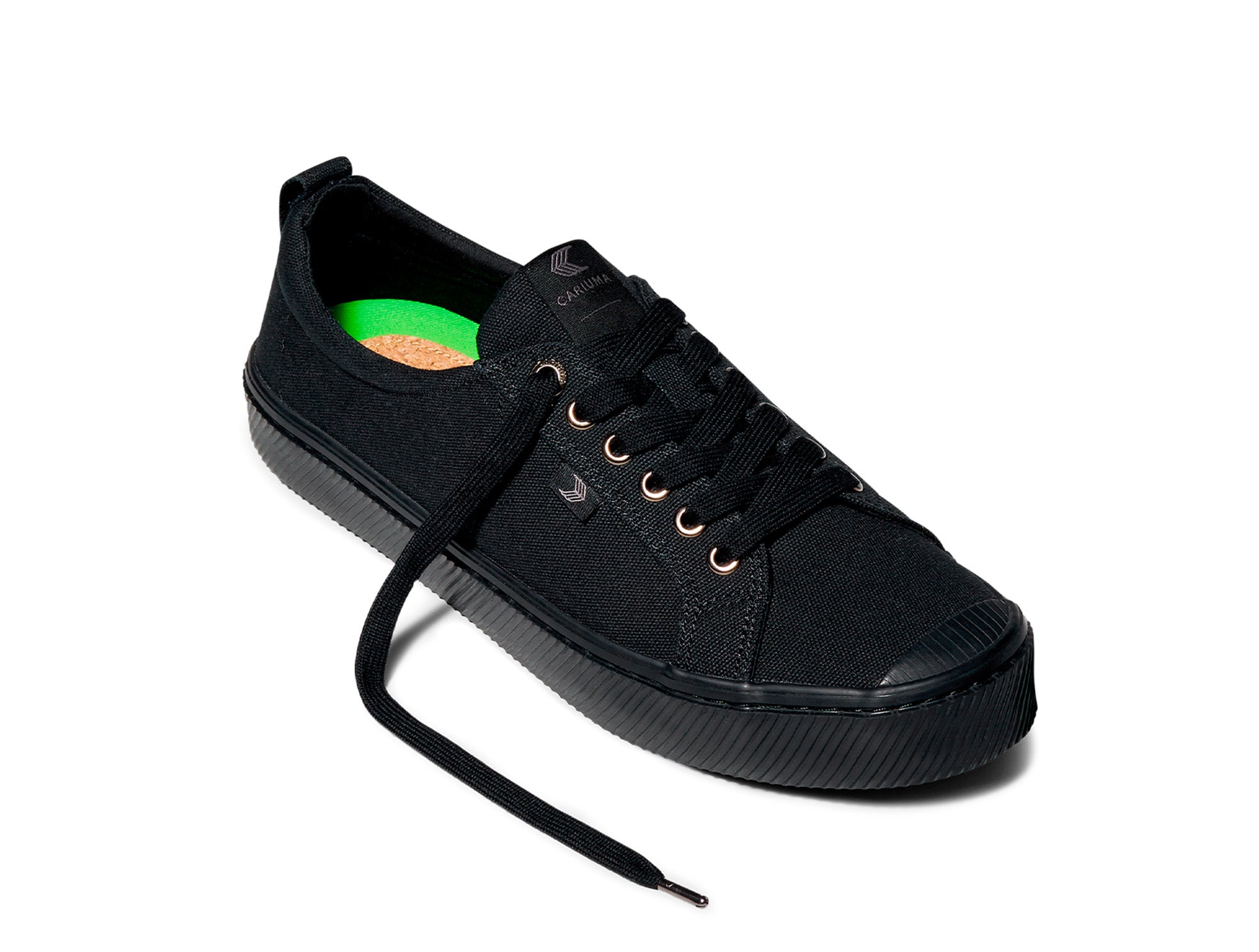 Zapatilla Cariuma Oca Mujer Negro