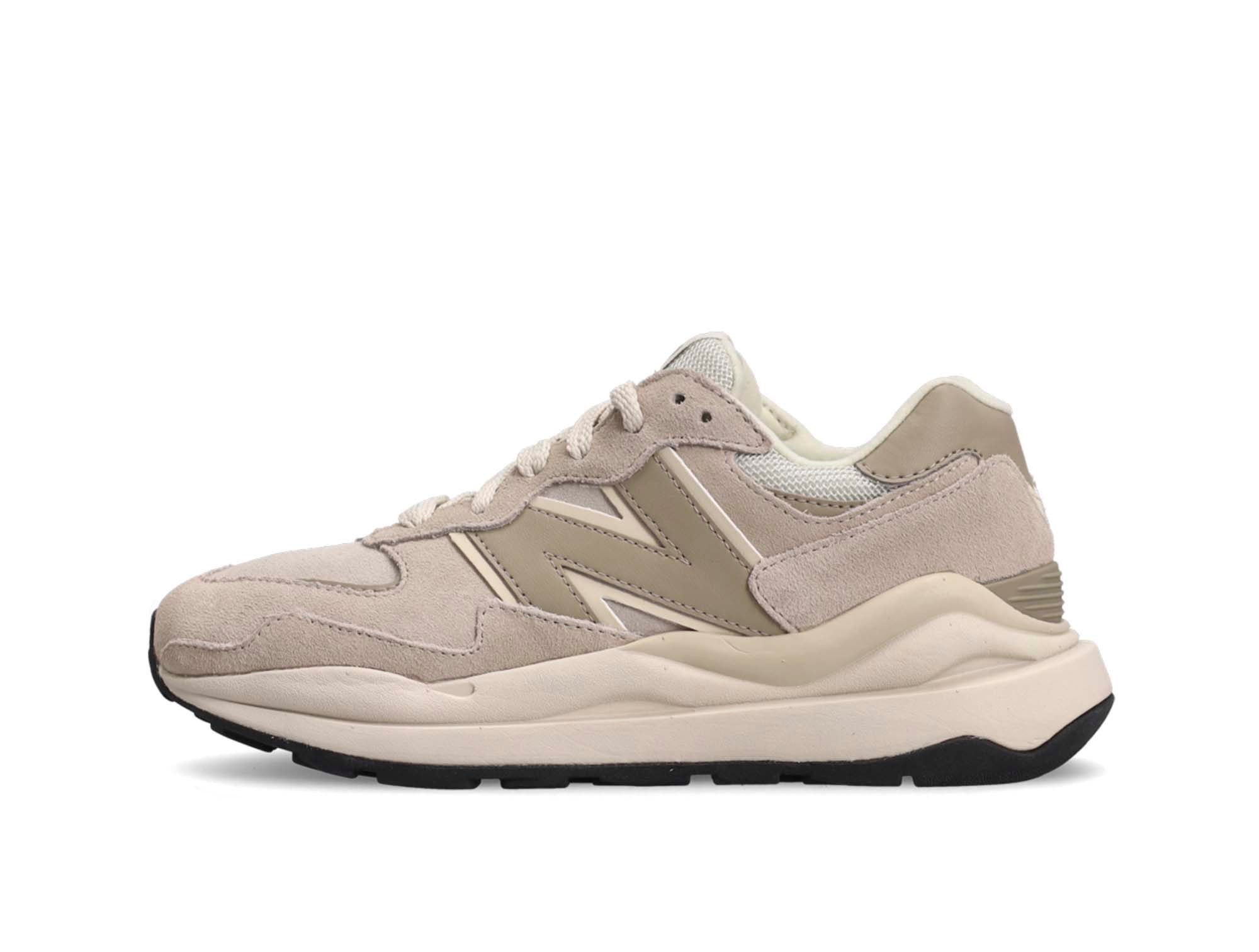 Zapatilla New Balance 5740 Mujer Gris