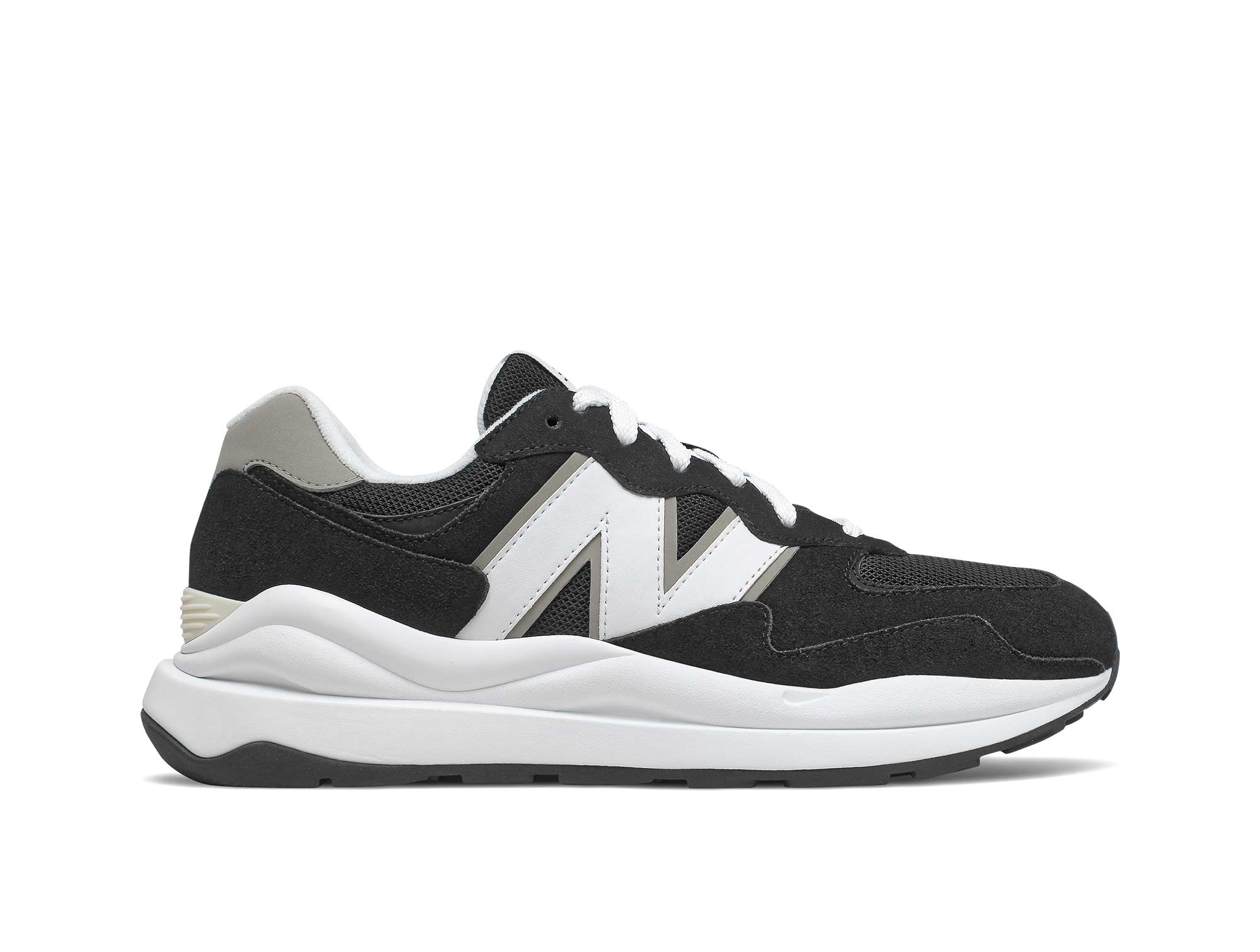 New balance hotsell 1500 negras hombre